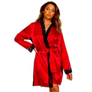 Frederick’s of Hollywood Aspen Mae Satin & Lace Robe NWT Red Pink Black Lace